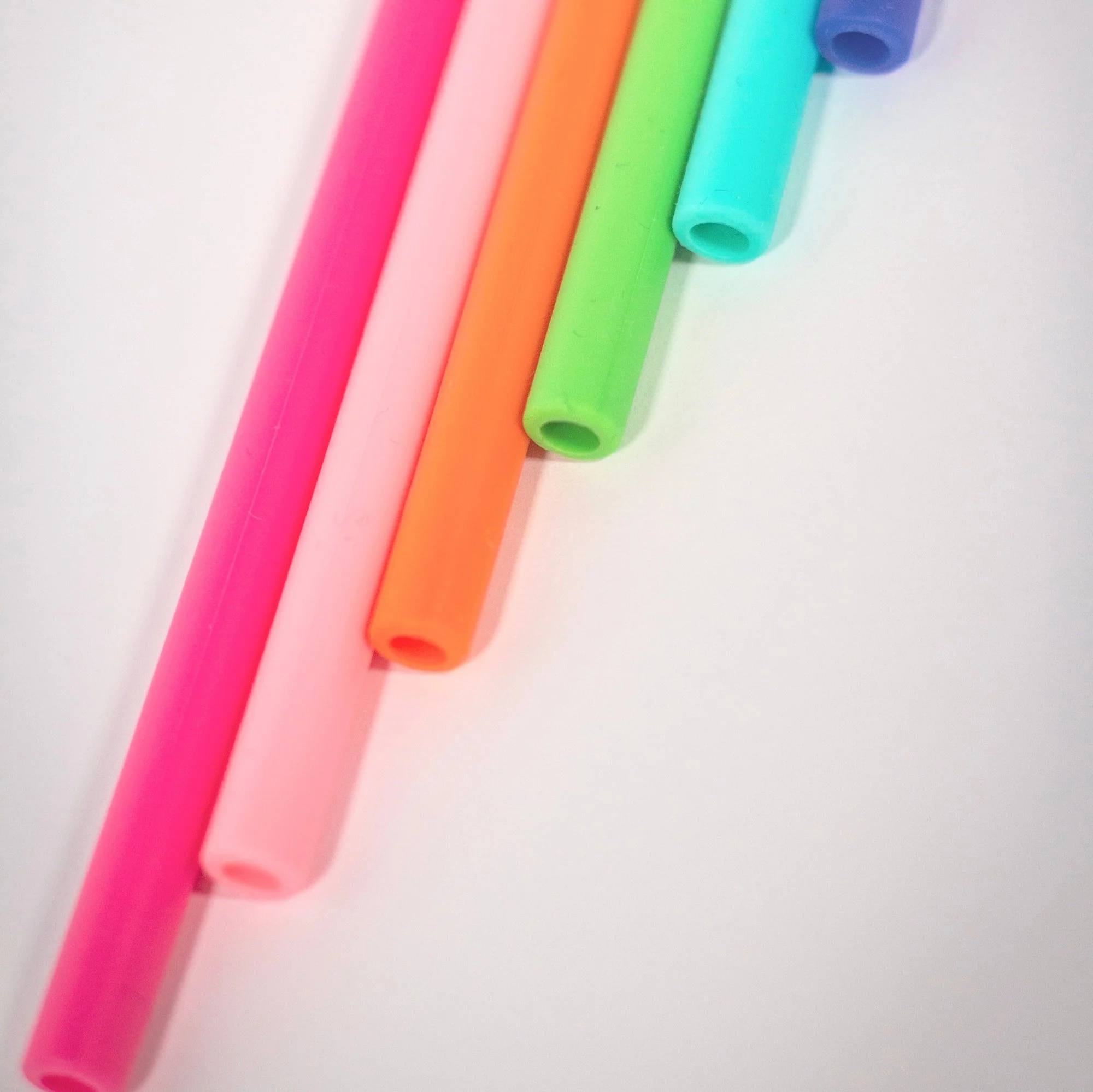REMplenish Silicone Straws (6-Pack) - Image 4